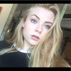 Meet your Posher, Nikkita